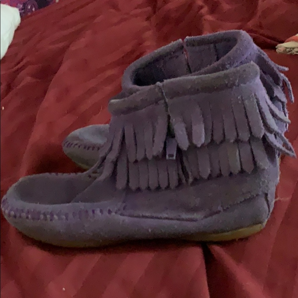 Kids Fringe Style Moccasins